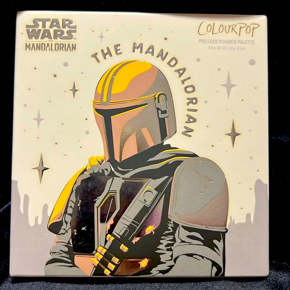 Clolour Pop Star Wars The Mandalorian  eyeshadow palette. 9 color.